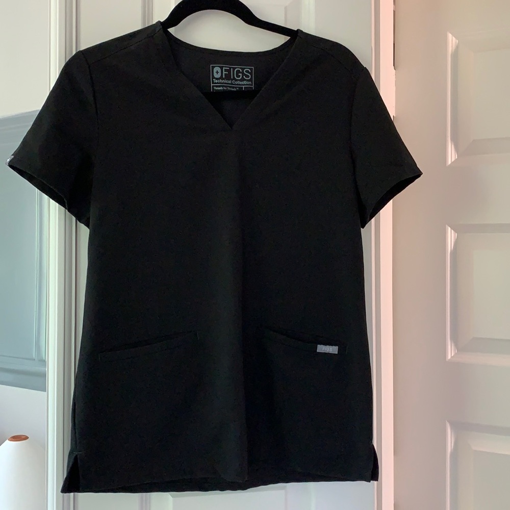 Figs 2 pocket top